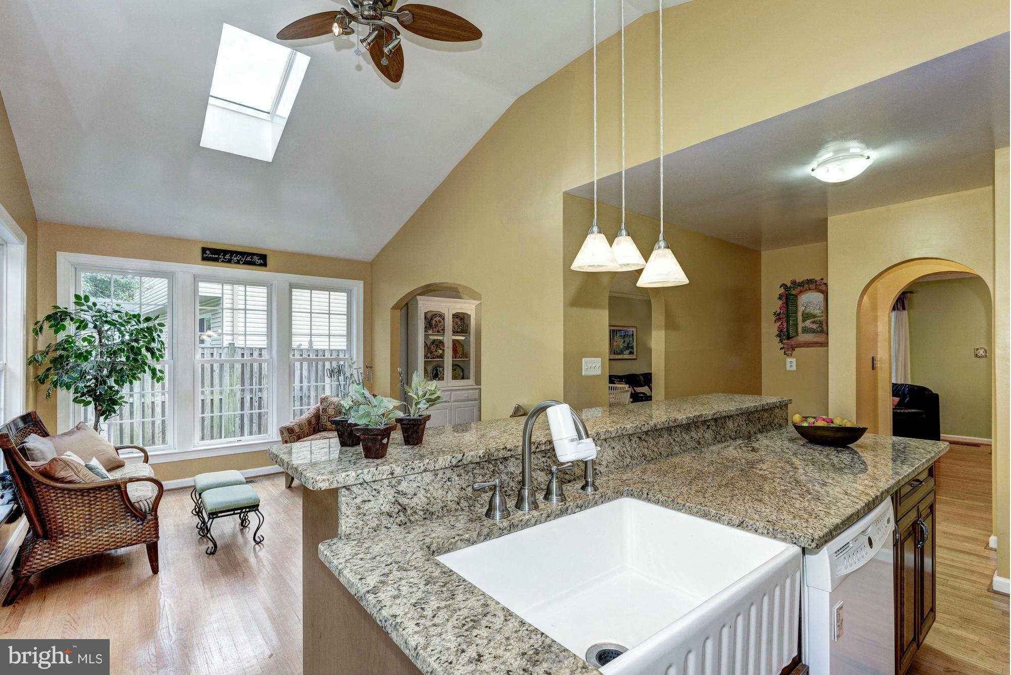 15058 Joshua Tree Road North Potomac, MD 20878 - Photo 11 of 30 Kitchen