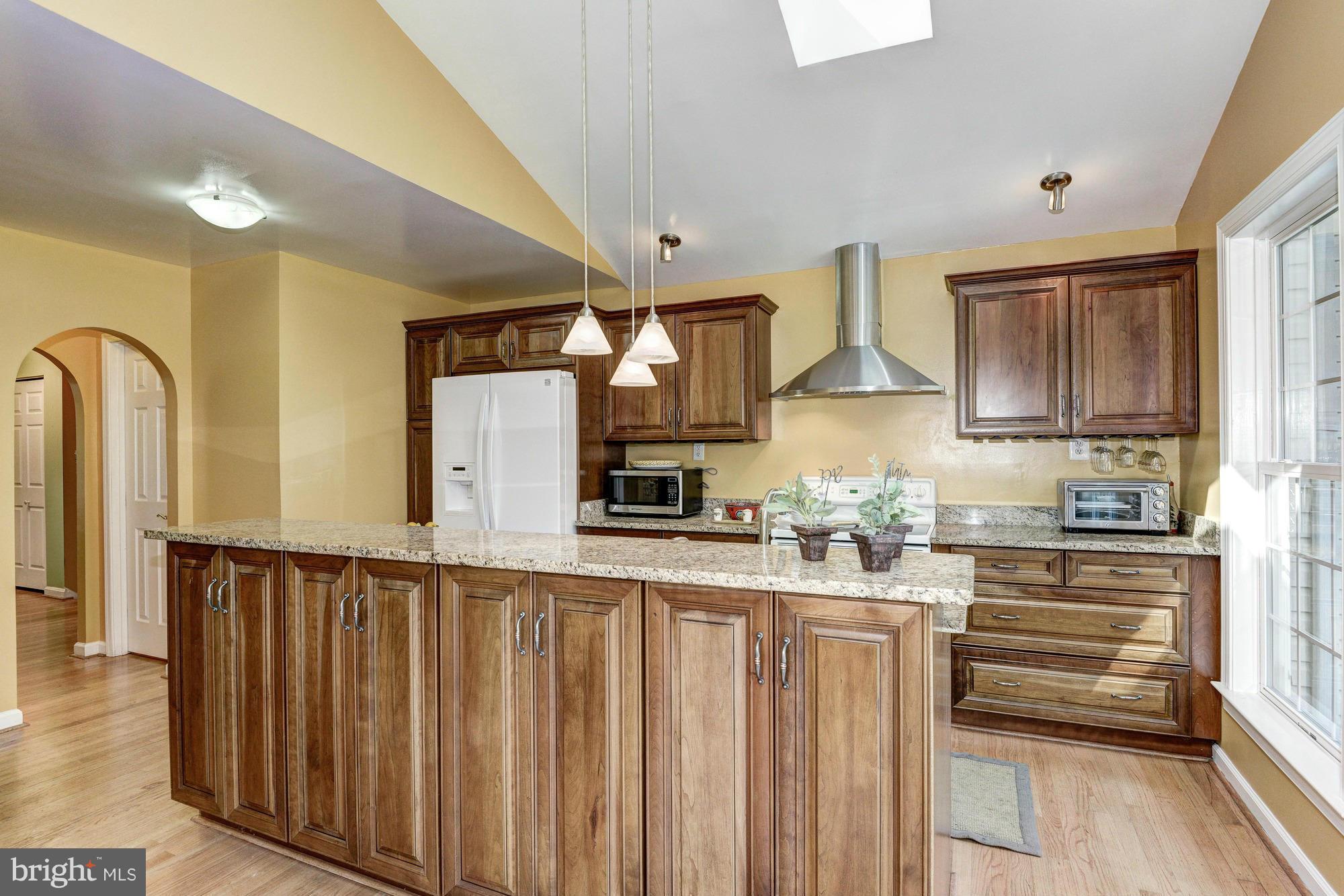 15058 Joshua Tree Road North Potomac, MD 20878 - Photo 14 of 30 Kitchen