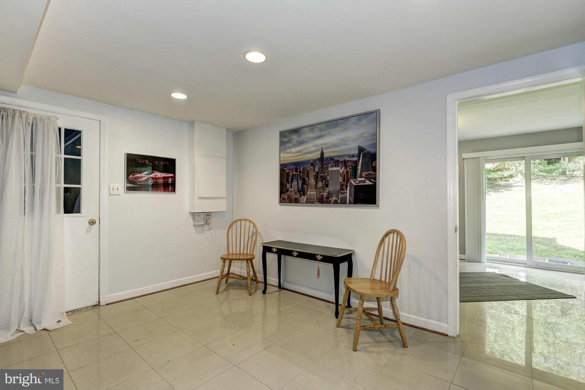 15058 Joshua Tree Road North Potomac, MD 20878 - Photo 25 of 30 Walk-out level Sitting Room or Studio