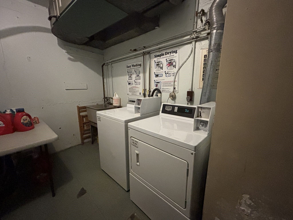 159 St Paul Street, Unit 1 Brookline, MA 02446 - Photo 10 of 12