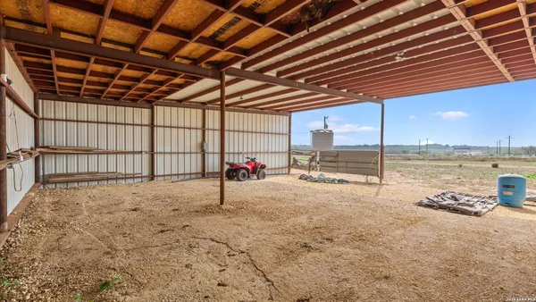 $749,000 | 6286 Farm To Market 2146, Jourdanton, TX 78026