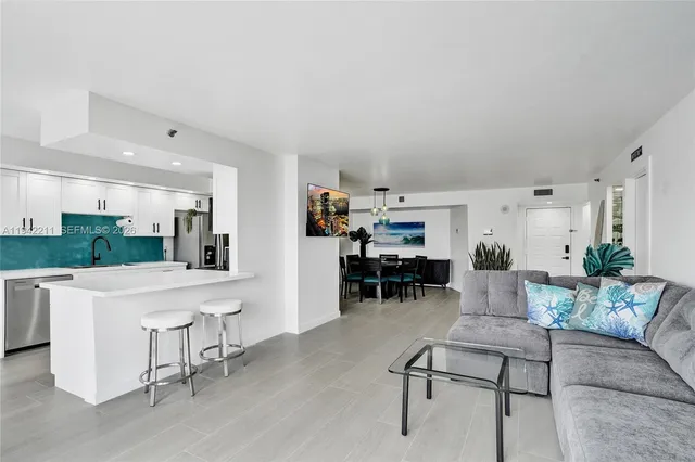 $5,000 | 1201 South Ocean Drive, Unit 908S, Hollywood, FL 33019