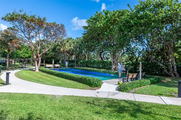 $5,000 | 1201 South Ocean Drive, Unit 908S, Hollywood, FL 33019