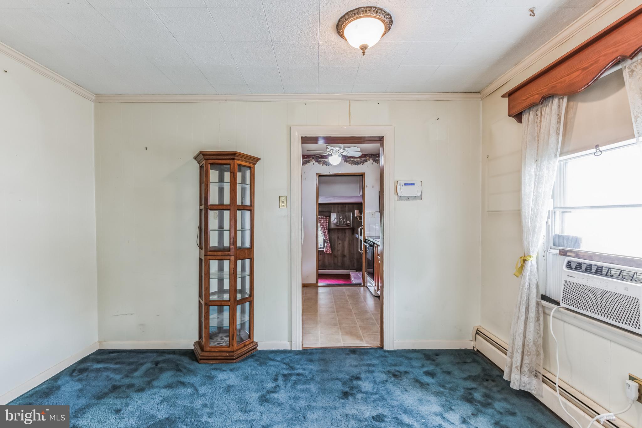 423 Dutton Mill Road Brookhaven, PA 19015 - Photo 8 of 28 Gallery Image 8
