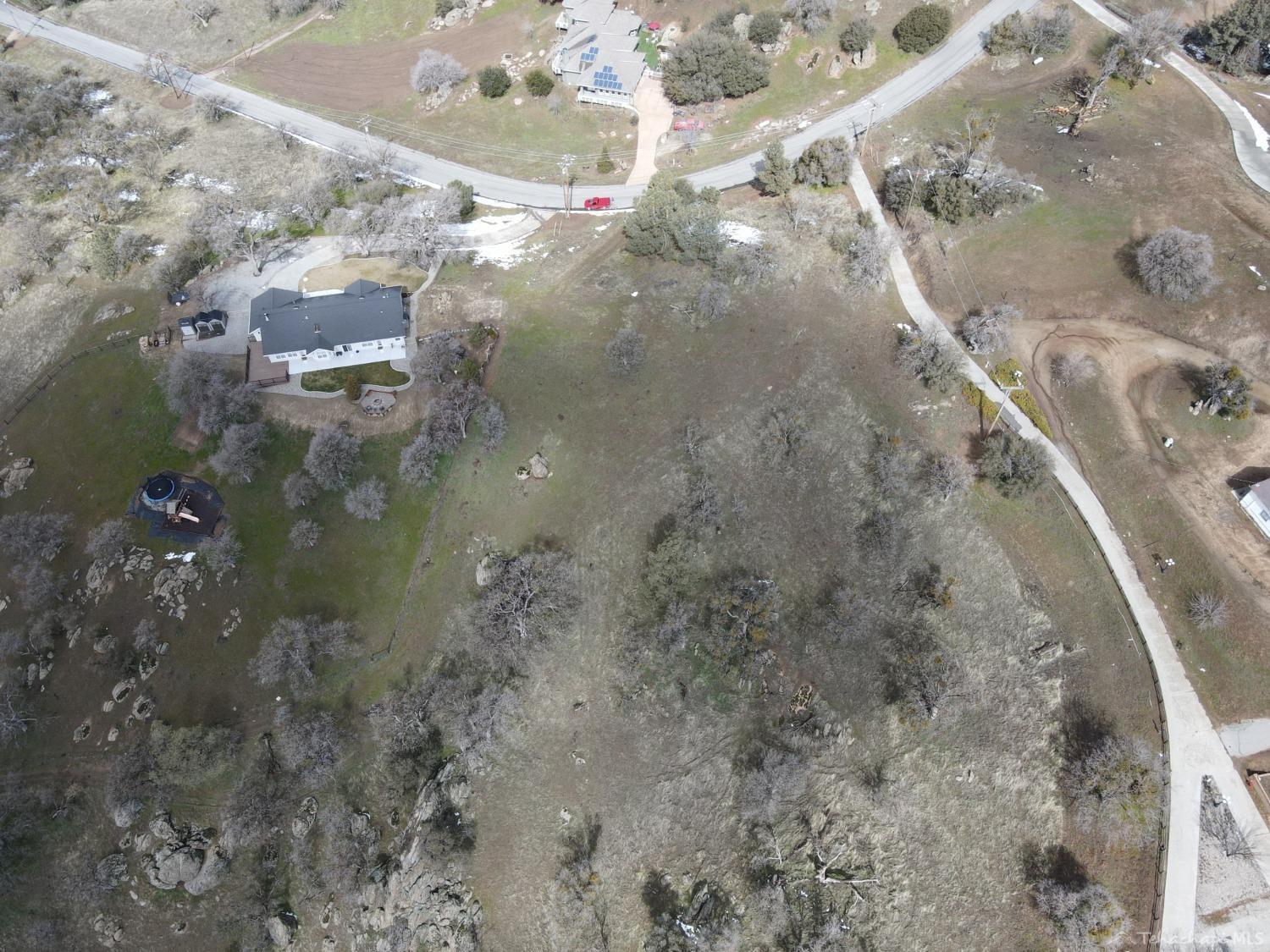 Jacks Hill Road Tehachapi, CA 93561 - Photo 5 of 12 a close view of water heater of a house