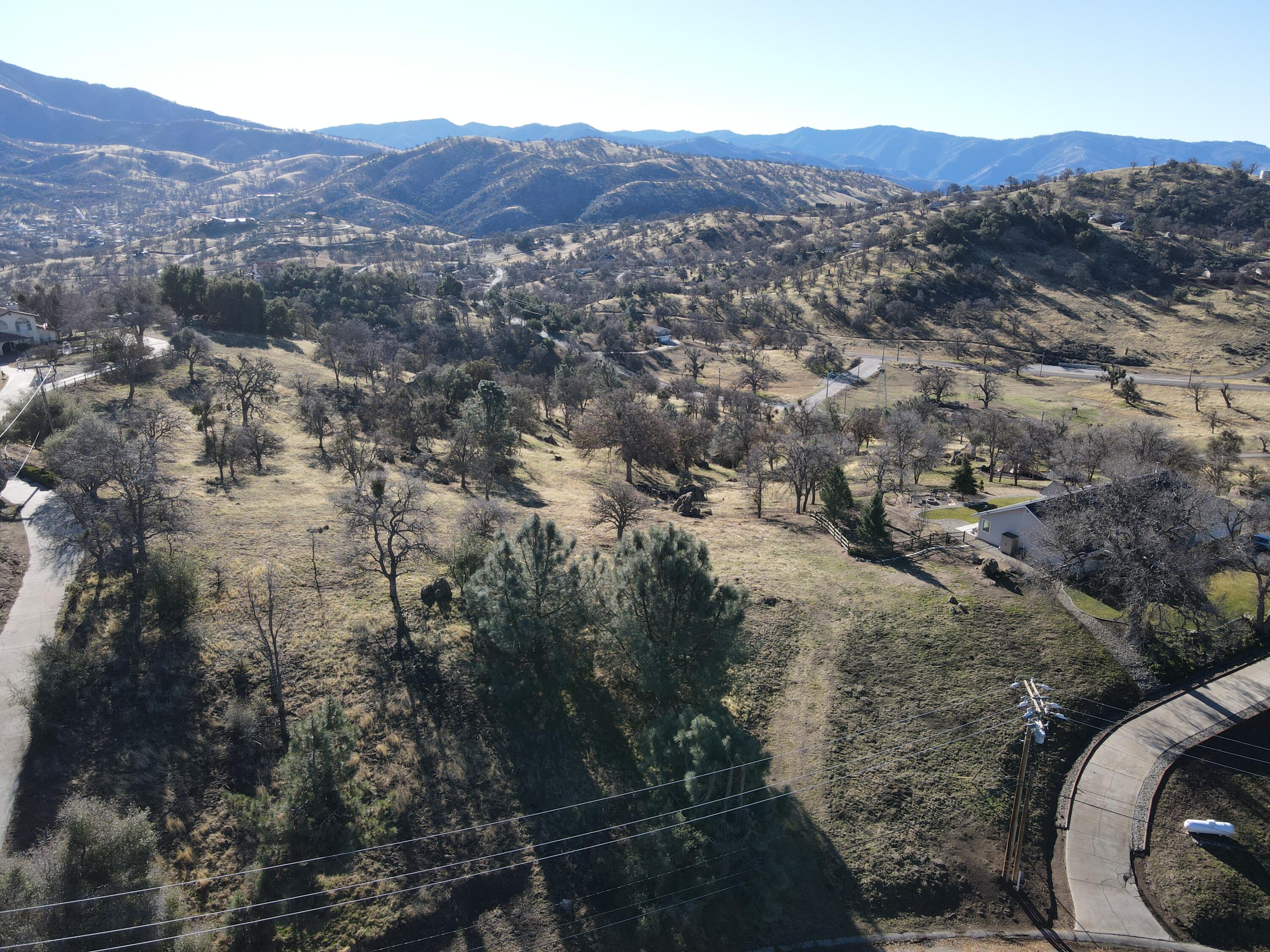 Jacks Hill Road Tehachapi, CA 93561 - Photo 8 of 12 a view of a and mountain