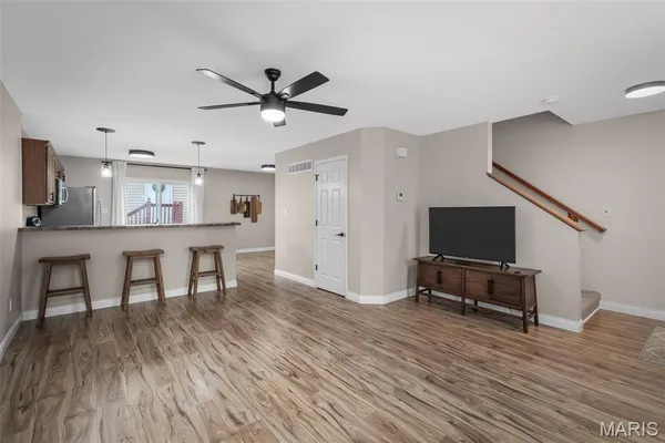 $250,000 | 210 Candice Way, St. Peters, MO 63376
