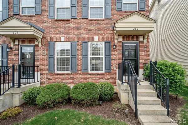 $250,000 | 210 Candice Way, St. Peters, MO 63376