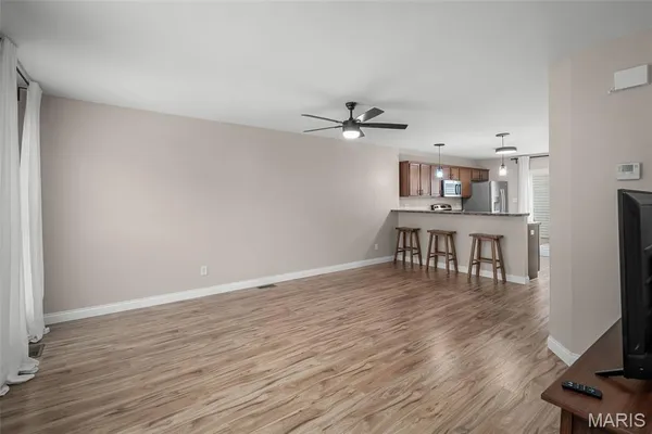$250,000 | 210 Candice Way, St. Peters, MO 63376