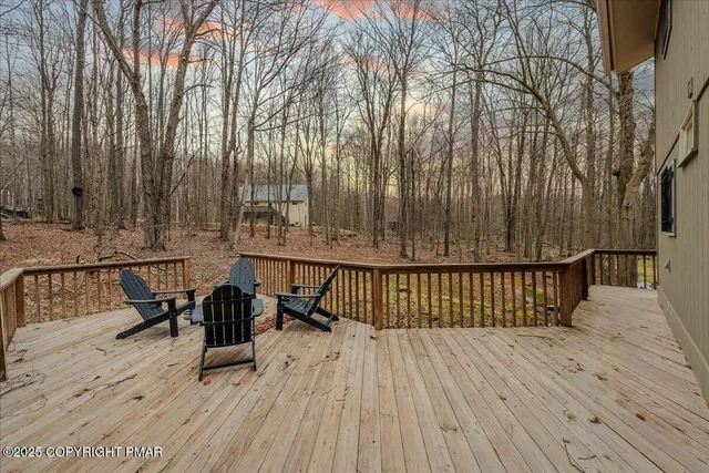 $299,000 | 62 Locust Lane, Gouldsboro, PA 18424