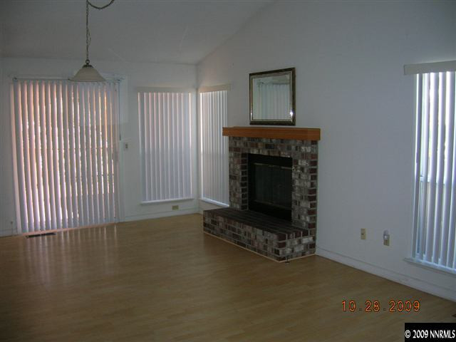 949 Edgecliff Drive Reno, NV 89523 - Photo 2 of 9 Photo 2