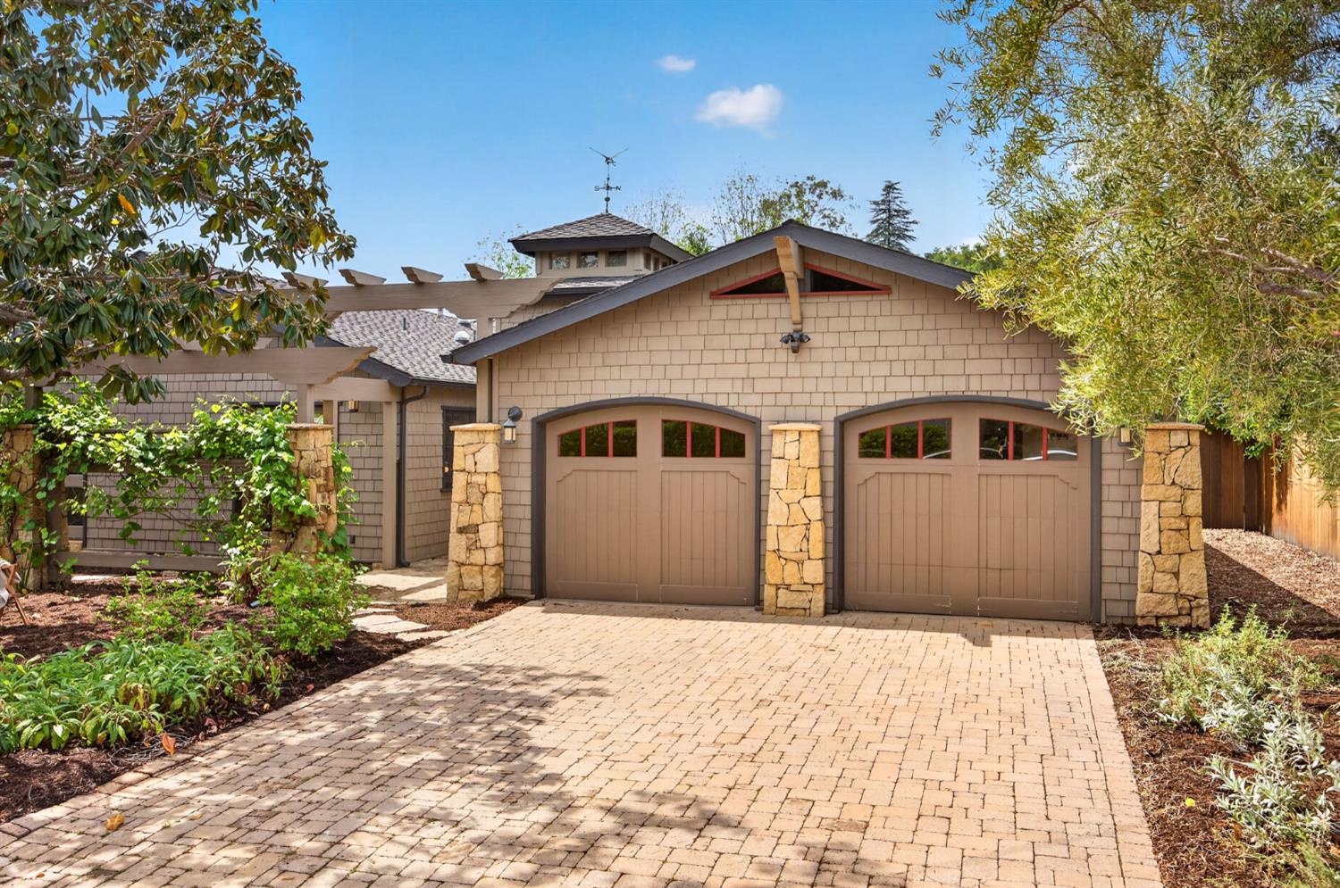 909 Daly Road Ojai, CA 93023 - Photo 1 of 46