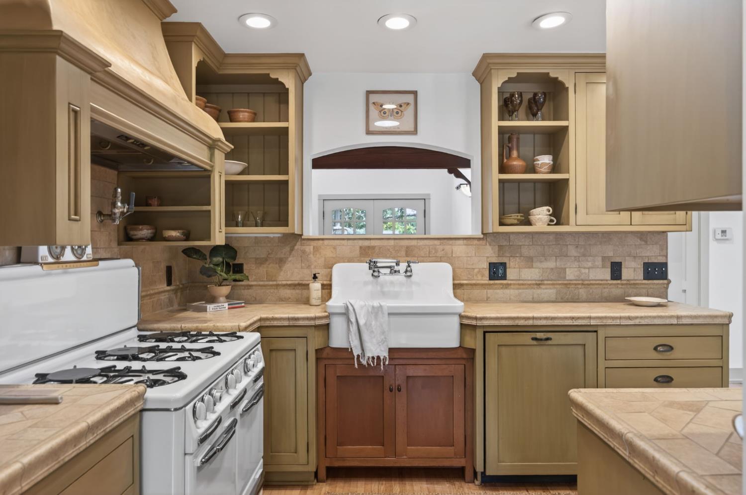 909 Daly Road Ojai, CA 93023 - Photo 13 of 46