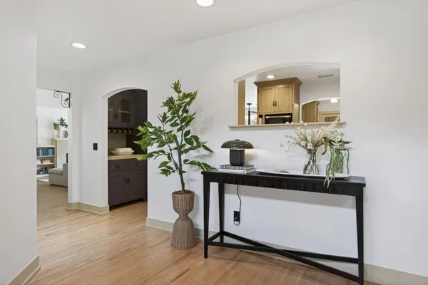 $1,795,000 | 909 Daly Road, Ojai, CA 93023