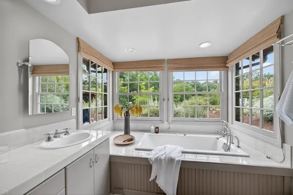 $1,795,000 | 909 Daly Road, Ojai, CA 93023