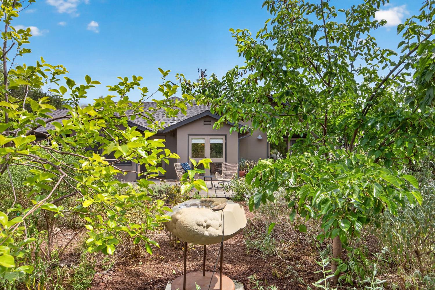 909 Daly Road Ojai, CA 93023 - Photo 42 of 46