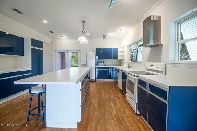 $400,000 | 126 Miramar Avenue, Biloxi, MS 39530