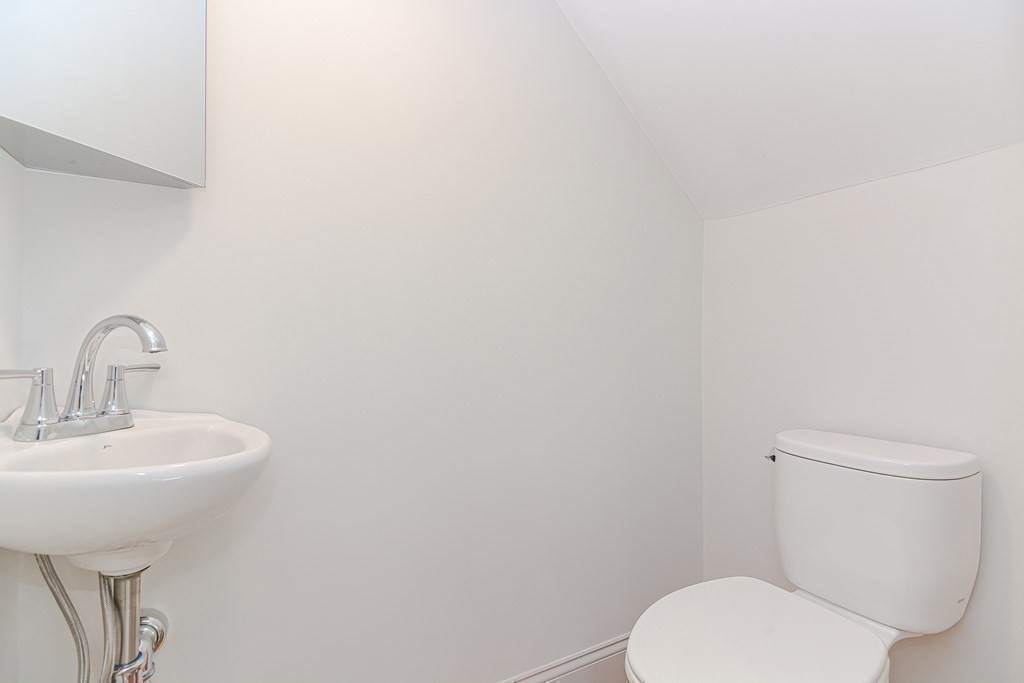 73 Spring Street Mansfield, MA 02048 - Photo 26 of 39 Gallery Image 26