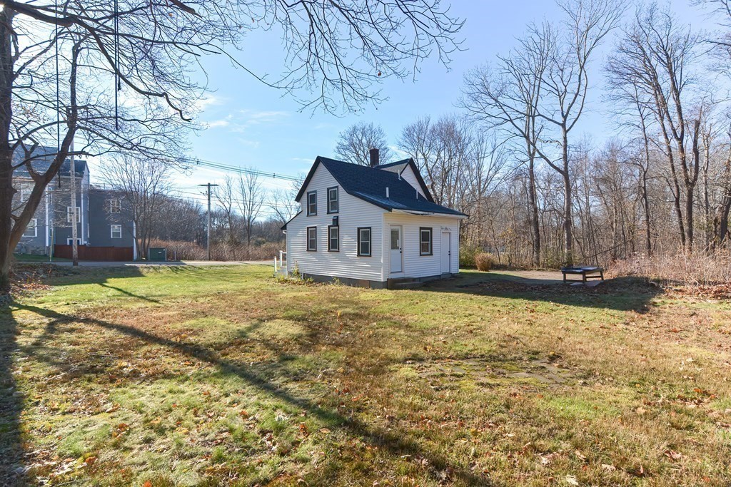 73 Spring Street Mansfield, MA 02048 - Photo 36 of 39 Gallery Image 36