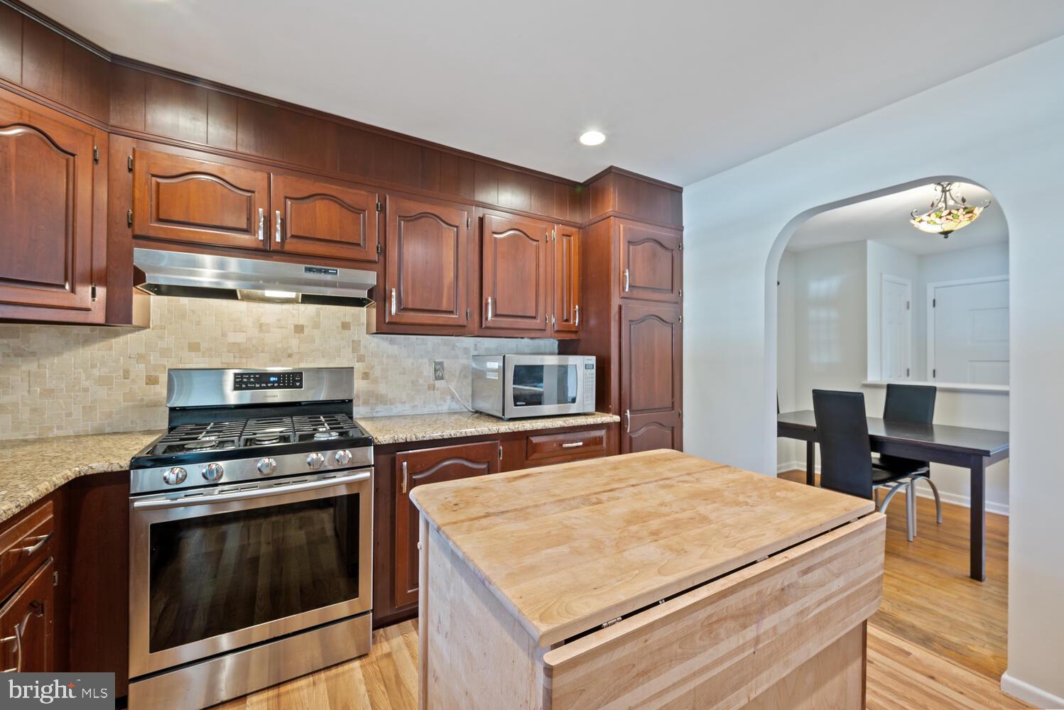 271 Princeton Hightstown Road Princeton Junction, NJ 08550 - Photo 11 of 44