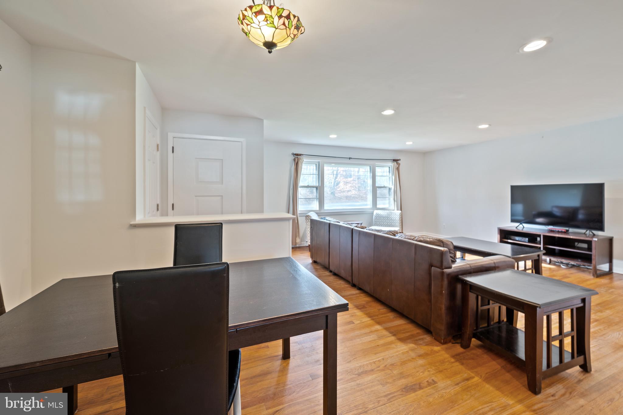 271 Princeton Hightstown Road Princeton Junction, NJ 08550 - Photo 36 of 44