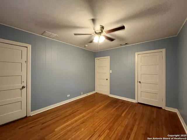 $3,150 | 127 Larchmont Drive, San Antonio, TX 78209