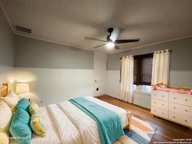 $3,150 | 127 Larchmont Drive, San Antonio, TX 78209