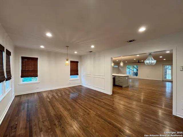 $3,150 | 127 Larchmont Drive, San Antonio, TX 78209