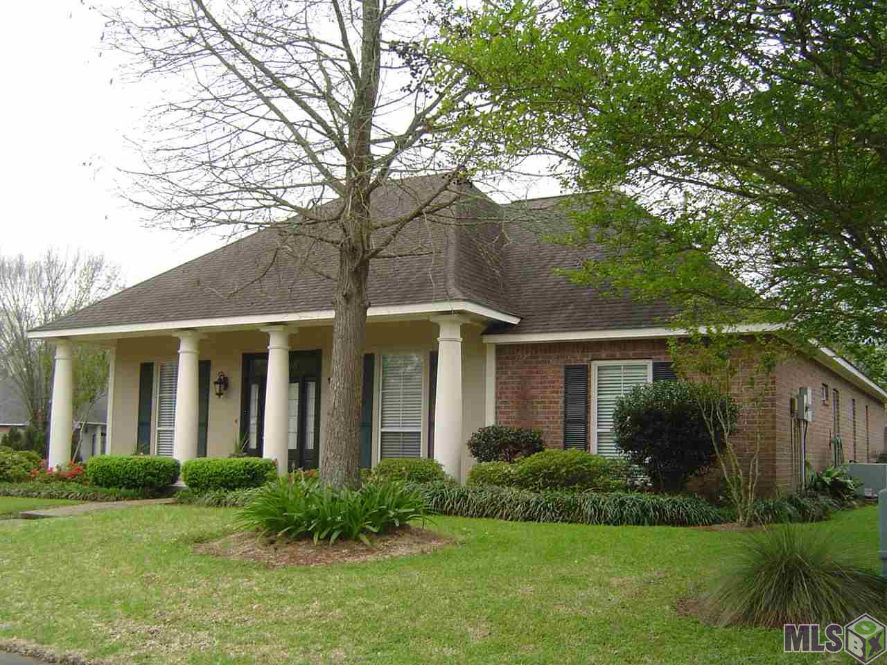 10636 Ridgebrook Avenue Baton Rouge, LA 70809 - Photo 1 of 17
