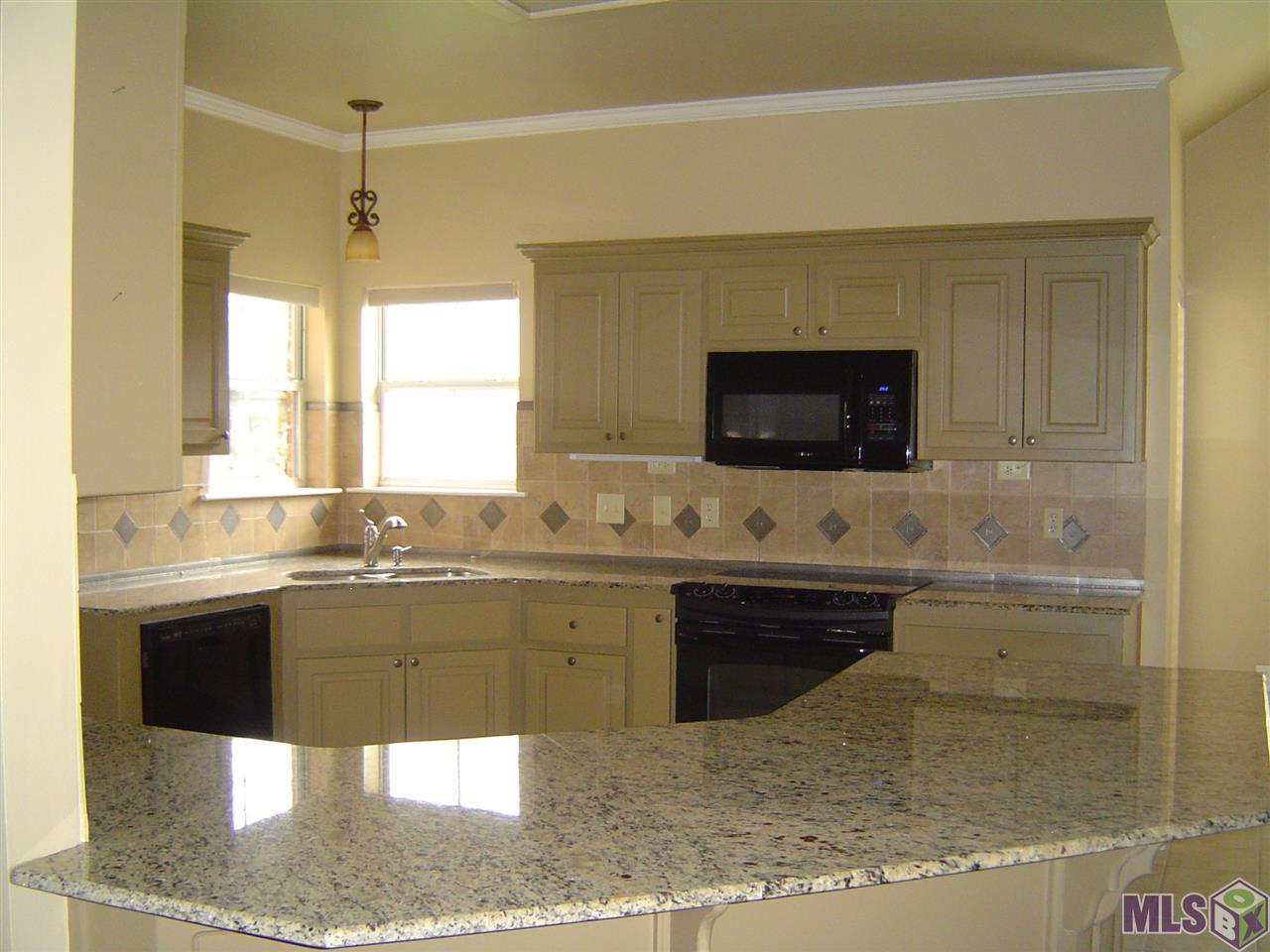 10636 Ridgebrook Avenue Baton Rouge, LA 70809 - Photo 7 of 17