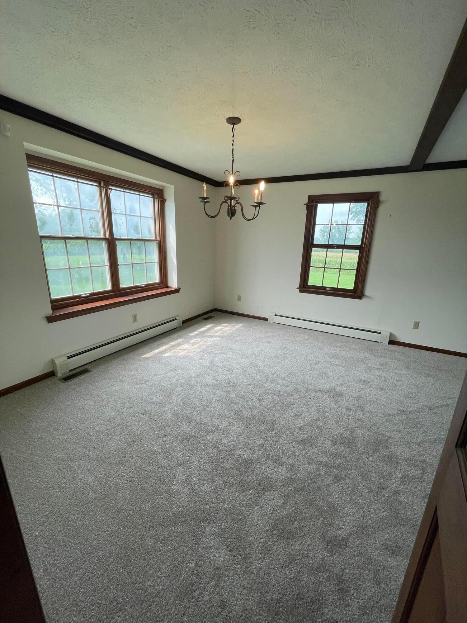19465 Winchester Road Circleville, OH 43113 - Photo 12 of 57 IMG_3636