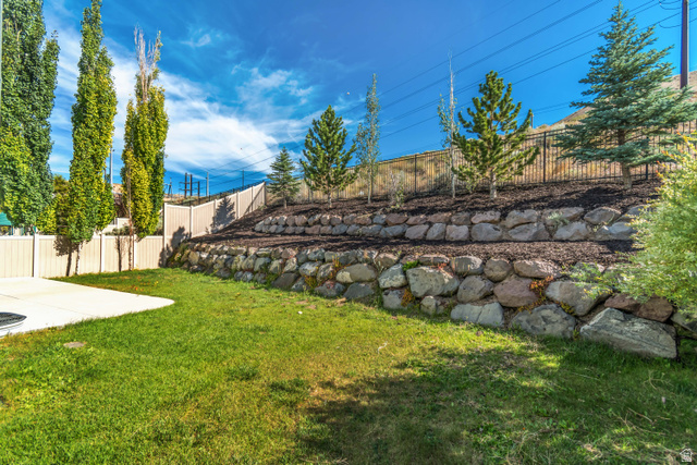 2858 West Bear Ridge Way Lehi, UT 84048 - Photo 31 of 34