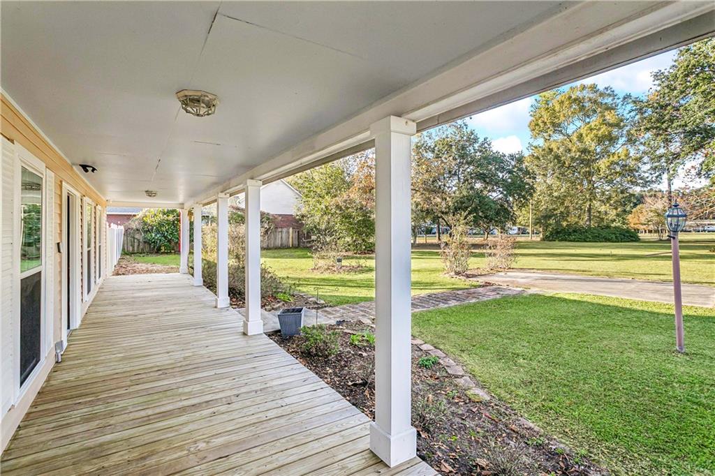 42571 Yokum Road Ponchatoula, LA 70454 - Photo 4 of 32