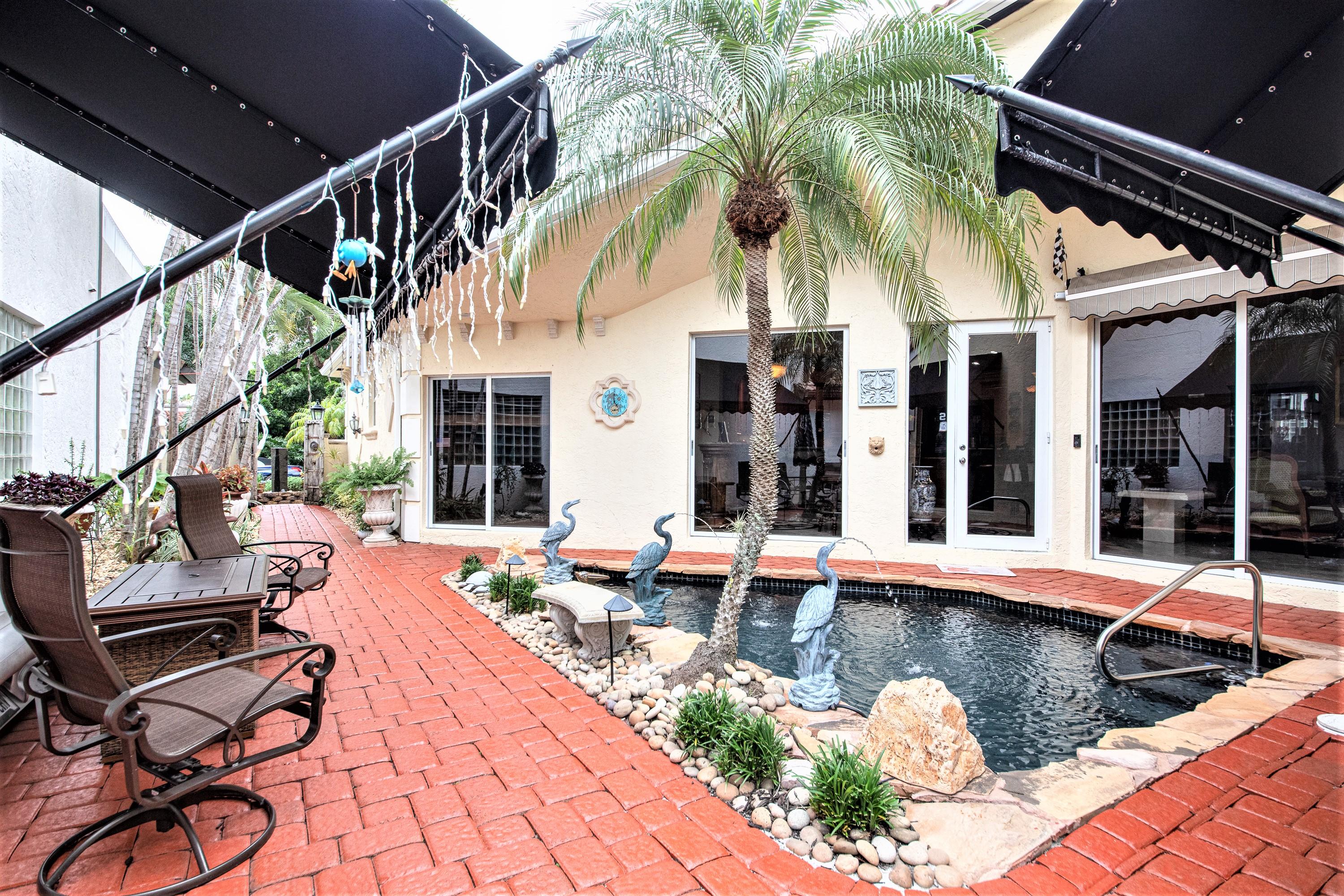 3555 Commodore Circle Delray Beach, FL 33483 - Photo 6 of 34 A FRONT 4