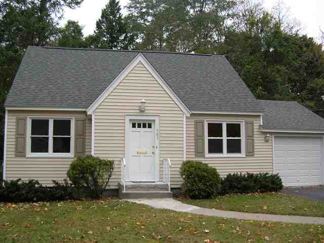 305 Nimitz Road Schenectady, NY 12304 - Photo 1 of 10 Photo 1