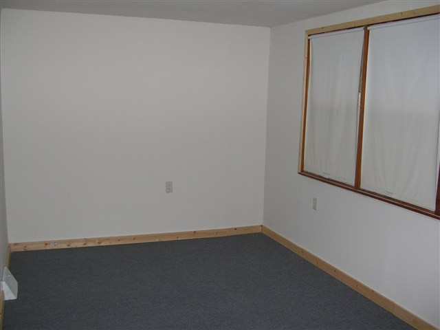 305 Nimitz Road Schenectady, NY 12304 - Photo 7 of 10 Photo 7