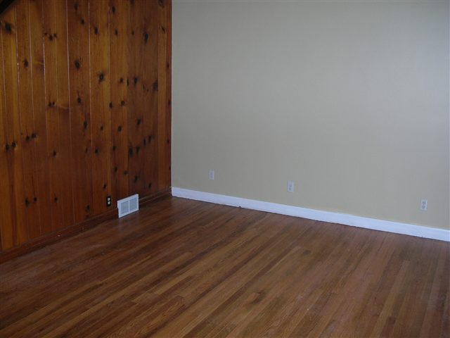 305 Nimitz Road Schenectady, NY 12304 - Photo 9 of 10 Photo 9