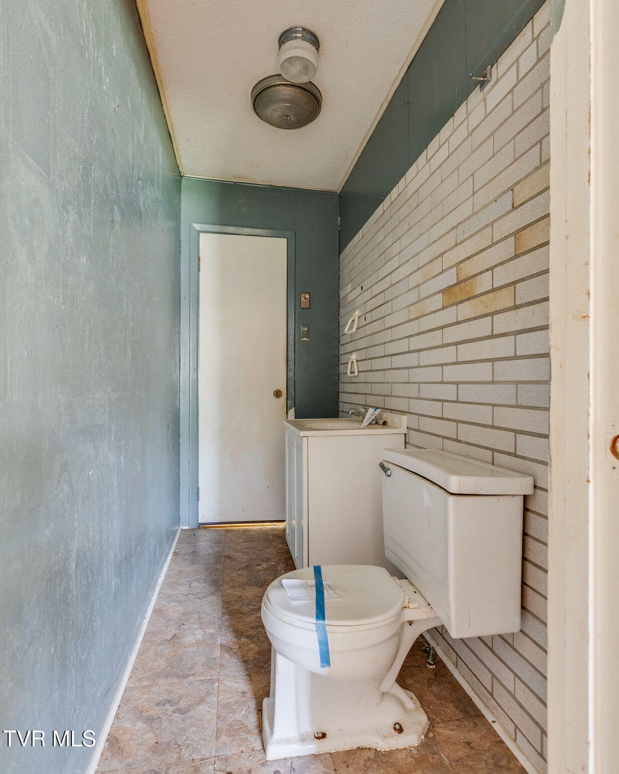 36181 Plum Creek Road Glade Spring, VA 24340 - Photo 20 of 31 030