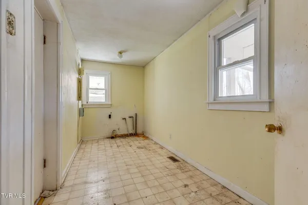 $172,900 | 36181 Plum Creek Road, Glade Spring, VA 24340