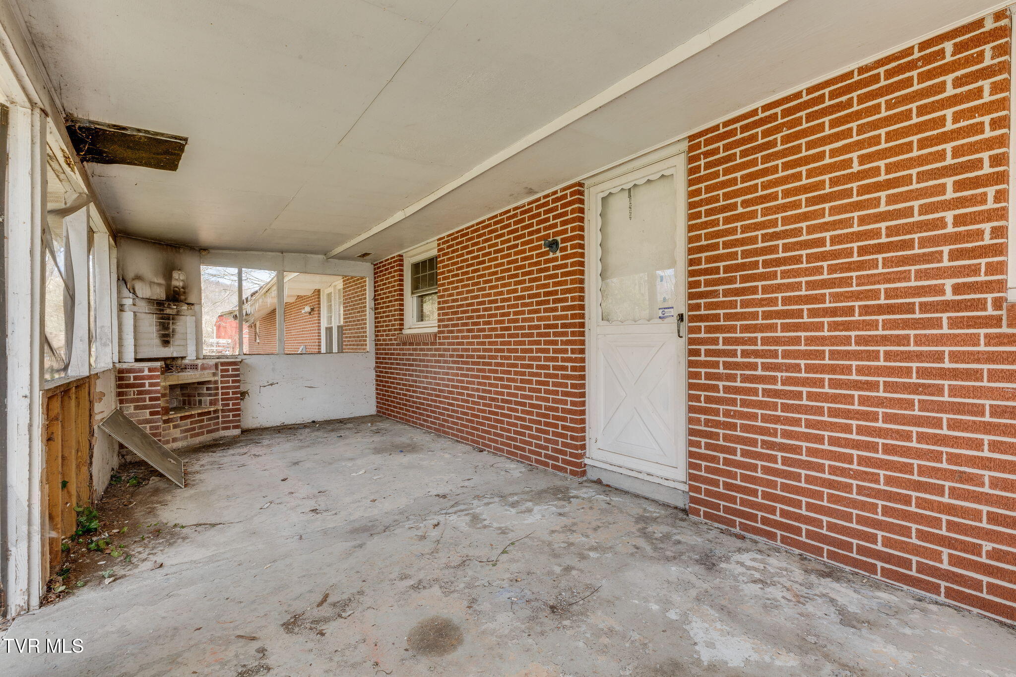 36181 Plum Creek Road Glade Spring, VA 24340 - Photo 22 of 31 033