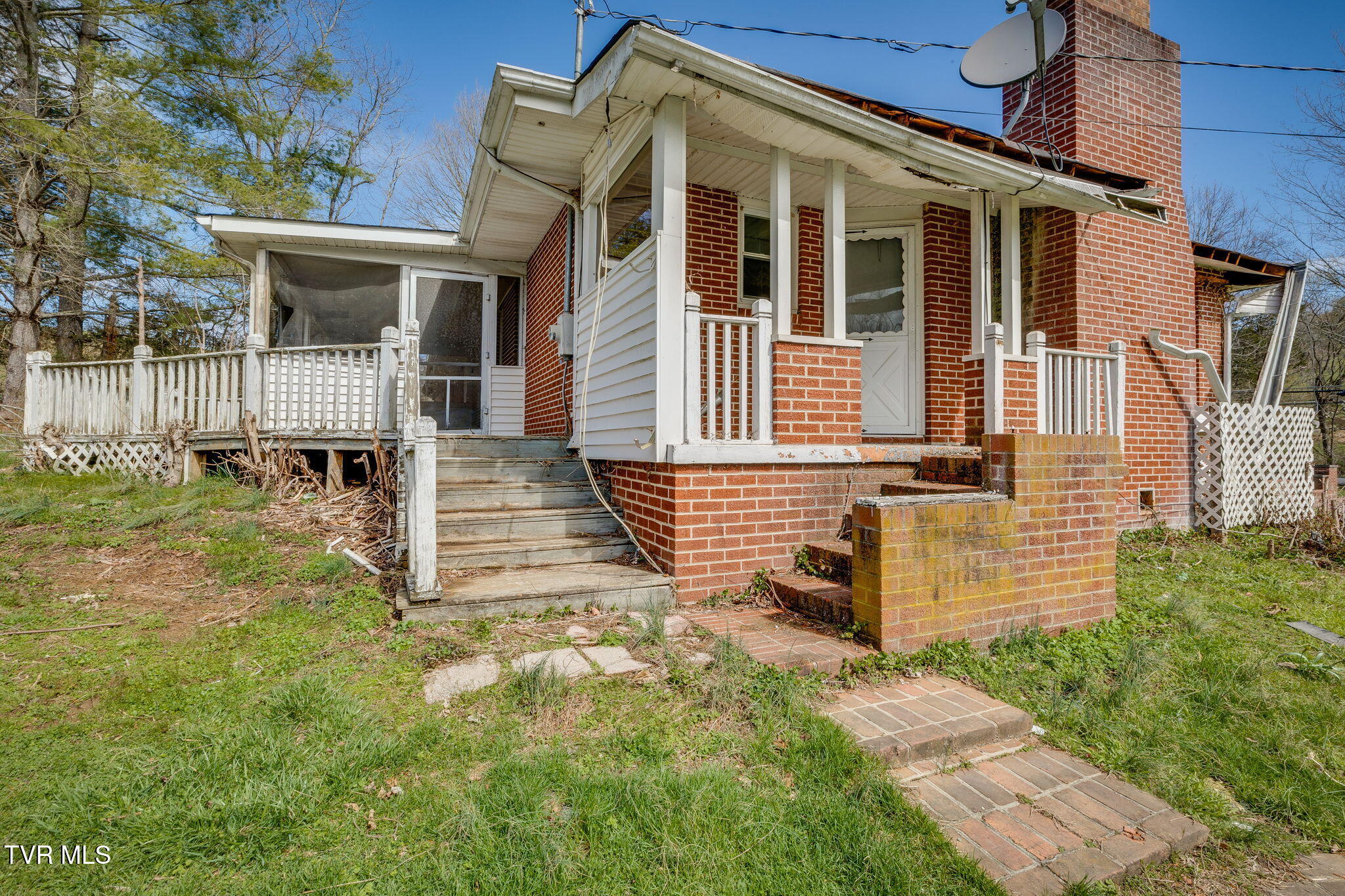 36181 Plum Creek Road Glade Spring, VA 24340 - Photo 27 of 31 036