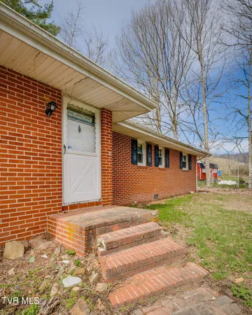 $172,900 | 36181 Plum Creek Road, Glade Spring, VA 24340