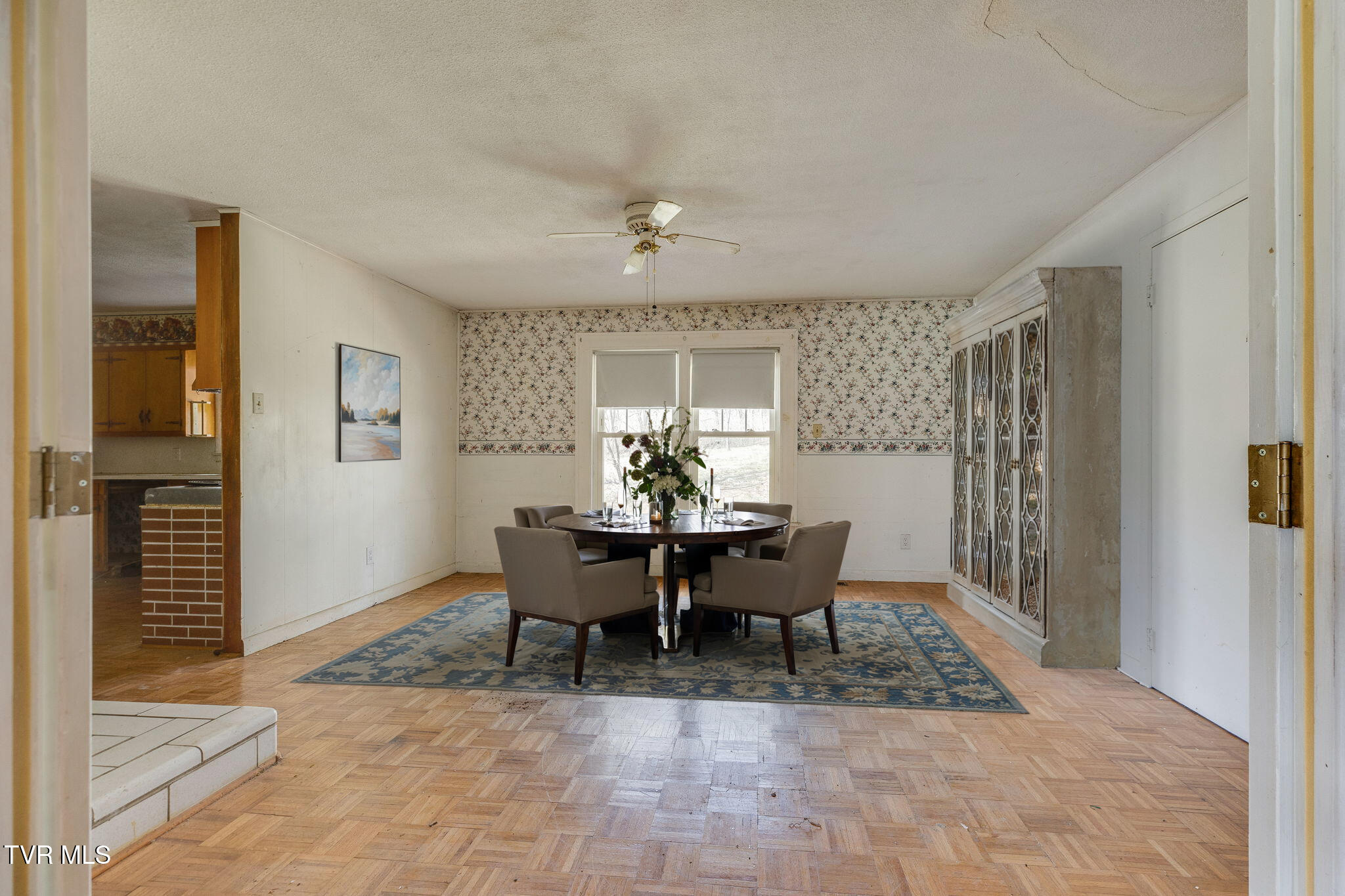 36181 Plum Creek Road Glade Spring, VA 24340 - Photo 7 of 31 Property_F908_007_19-03-26_11_40