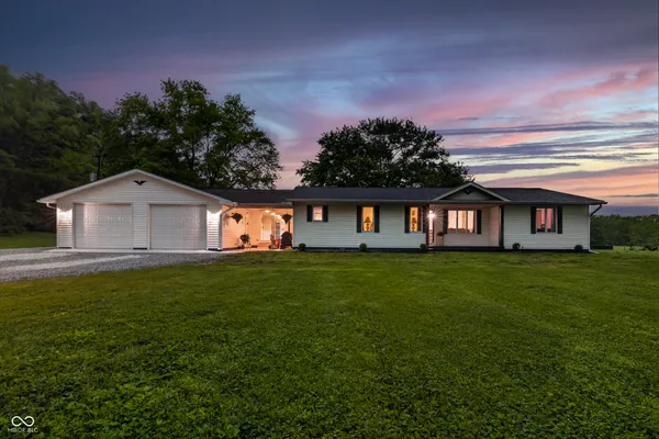 $349,000 | 8059 North 550th Street West, Worthington, IN 47471