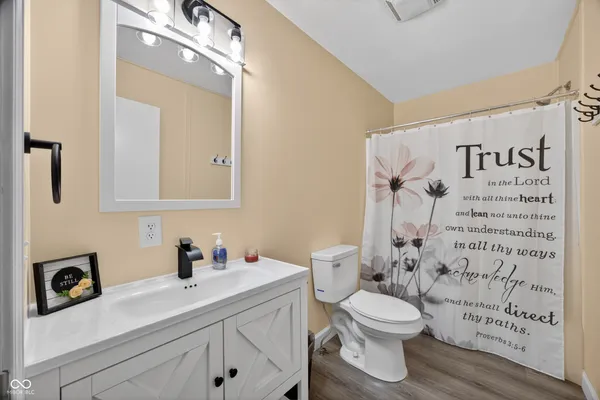 $349,000 | 8059 North 550th Street West, Worthington, IN 47471