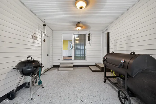 $349,000 | 8059 North 550th Street West, Worthington, IN 47471