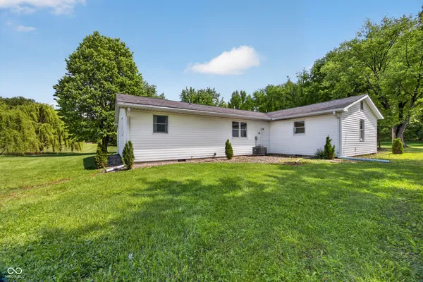 $349,000 | 8059 North 550th Street West, Worthington, IN 47471