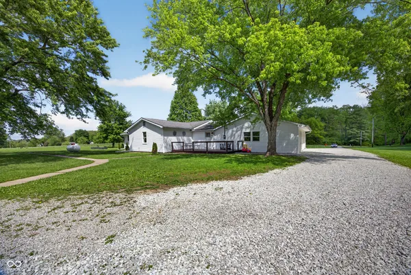$349,000 | 8059 North 550th Street West, Worthington, IN 47471