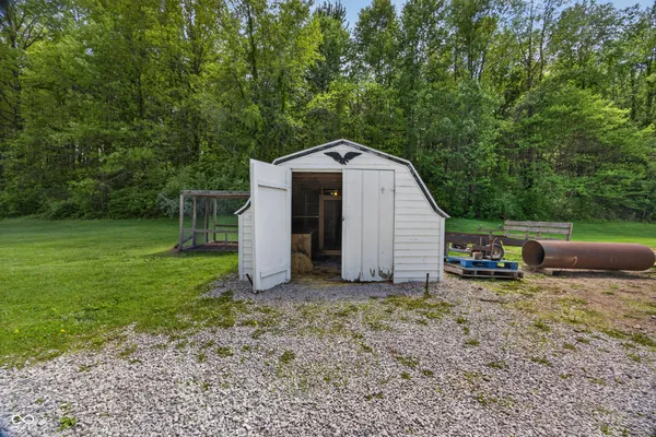 $349,000 | 8059 North 550th Street West, Worthington, IN 47471
