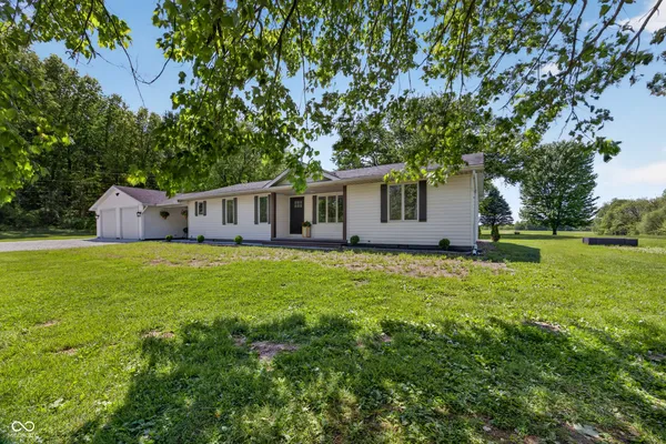 $349,000 | 8059 North 550th Street West, Worthington, IN 47471